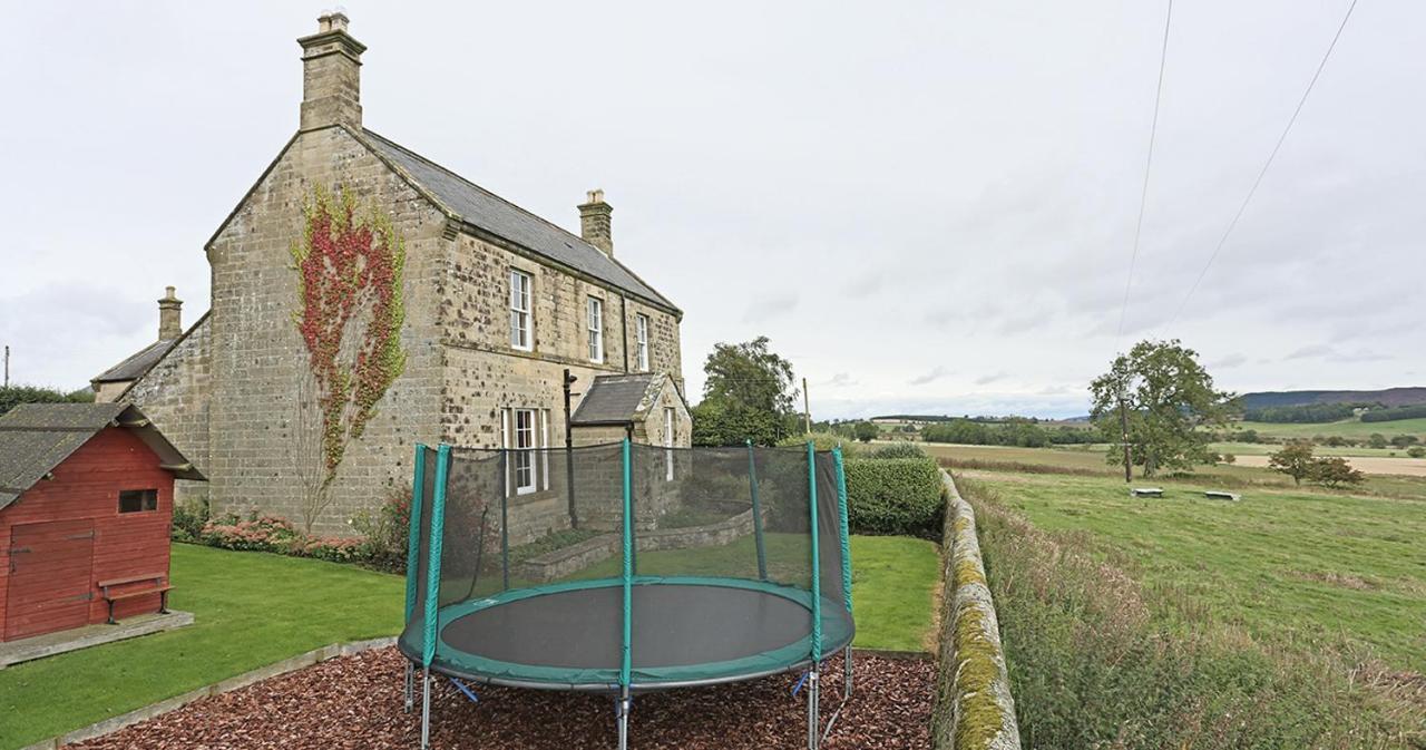 Follions Farmhouse Morpeth Dış mekan fotoğraf